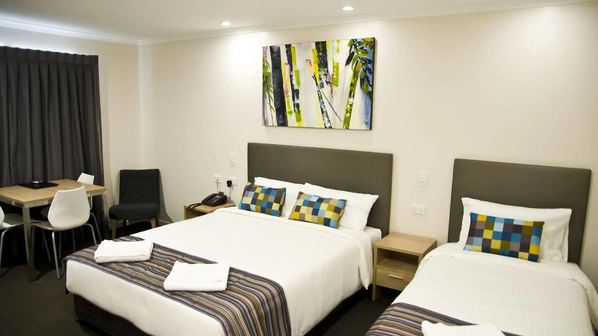 Roma Central Motel 4*,  Australia