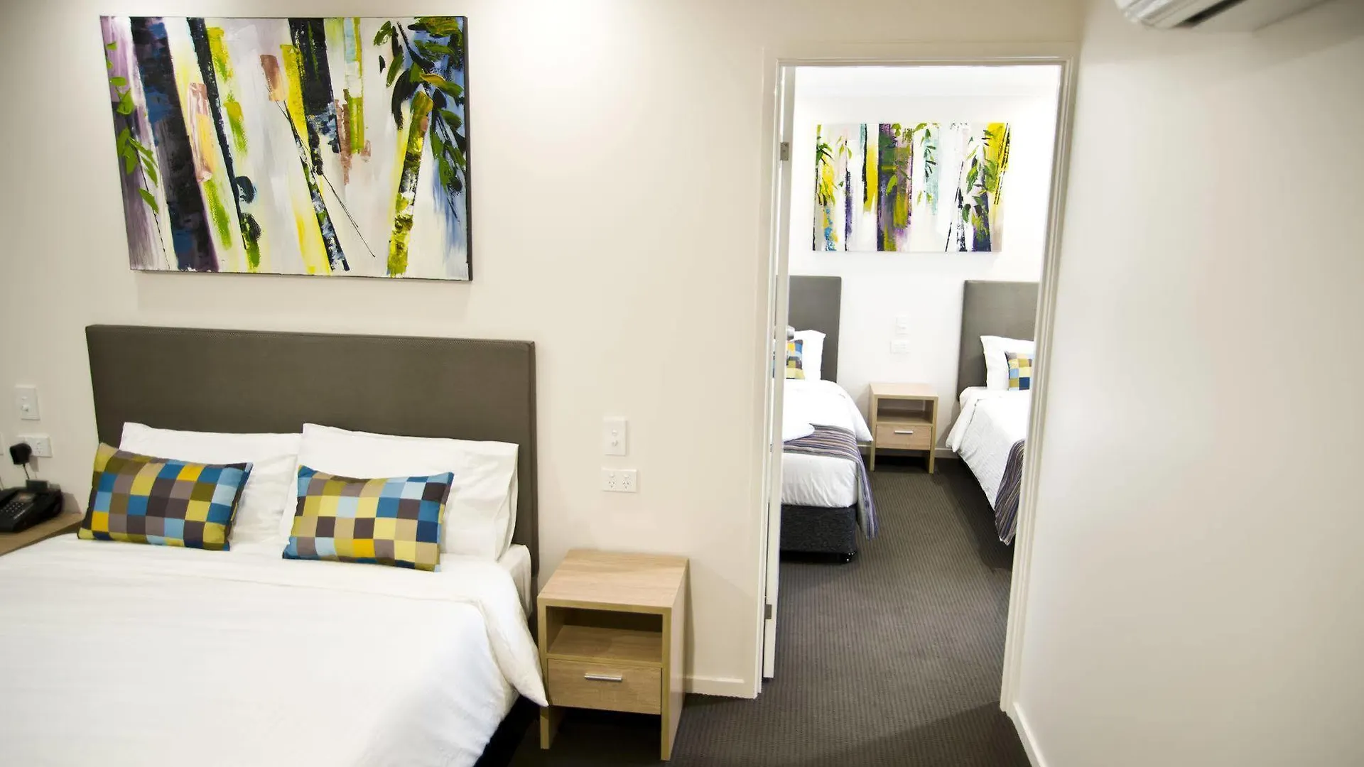Roma Central Motel