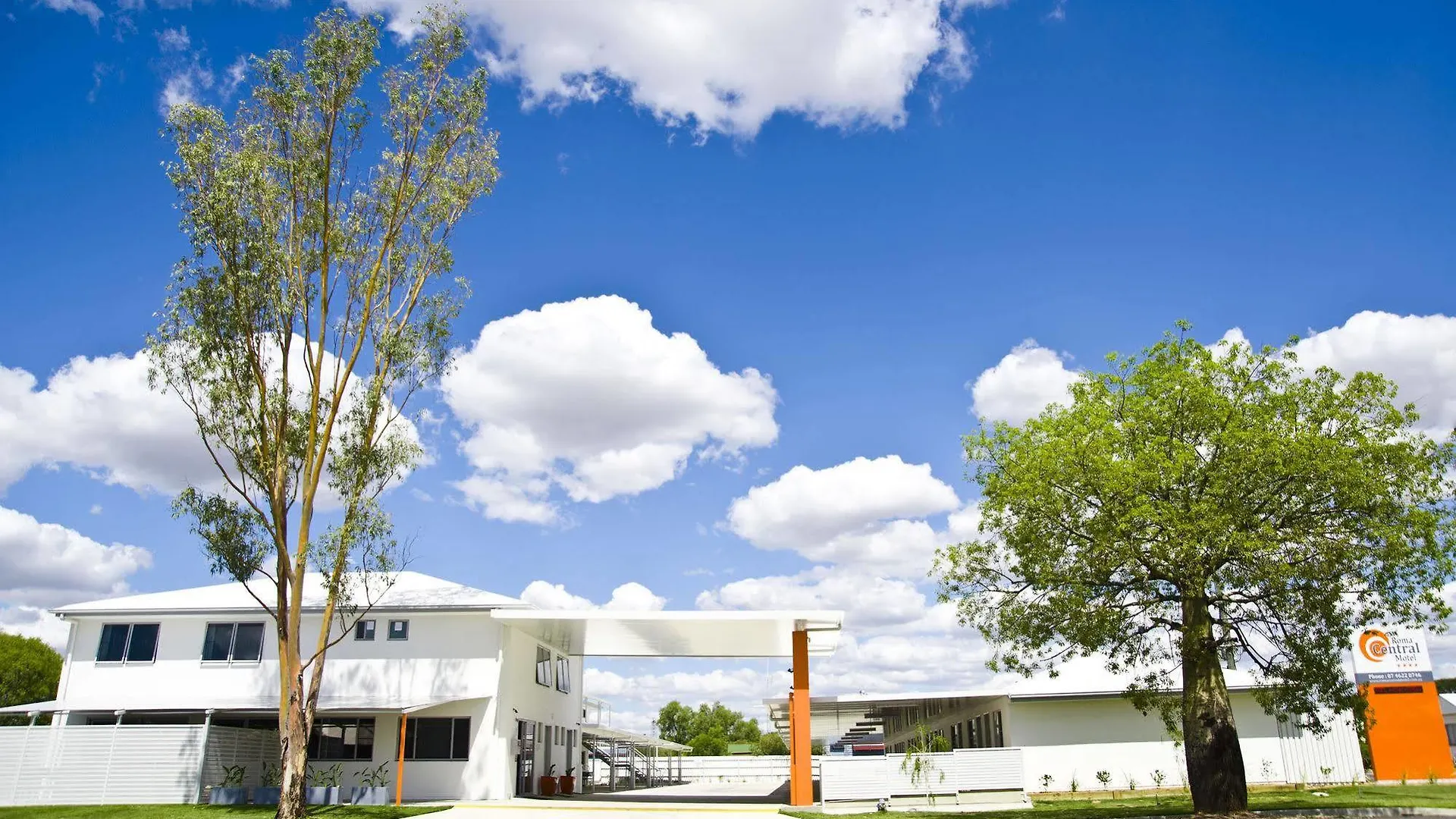 Roma Central Motel