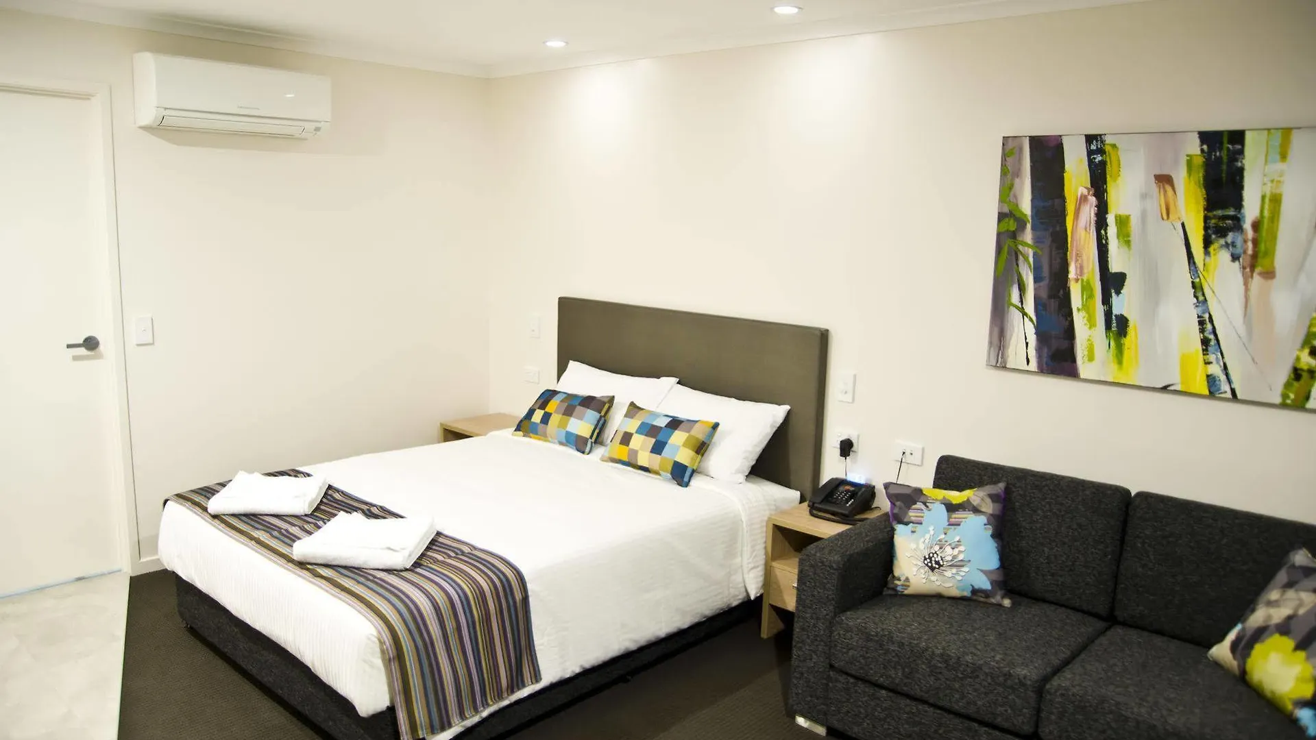 Roma Central Motel